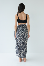 Sophie - Sarong, Coast