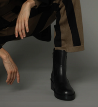 La Tribe - Double Zip Joni Boot, Black