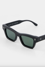 Isle Of Eden - Olli Sunglasses, Black