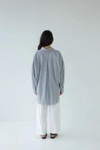 Sophie - Love This Shirt, Fine Lines