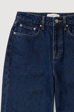 Assembly Label - Vintage Straight Jean, Heritage Blue