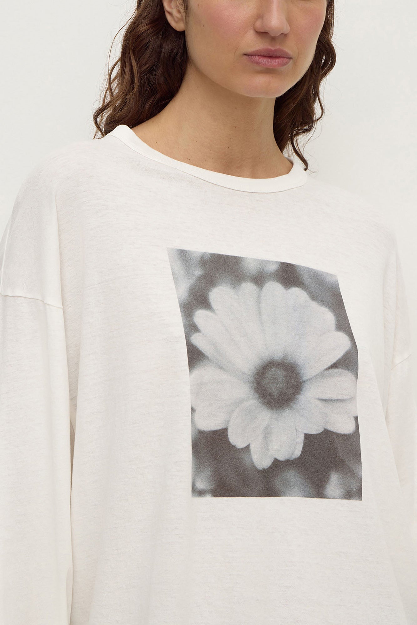 Assembly Label - Flora Wide Long Sleeve Tee, Antique White