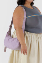 Baggu - Medium Nylon Crescent Bag, Dusty Pink