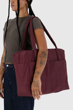 Baggu - Cloud Carry On Bag, Mahogany