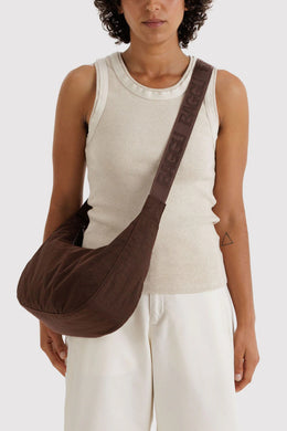 Baggu - Medium Nylon Crescent Bag, Coffee