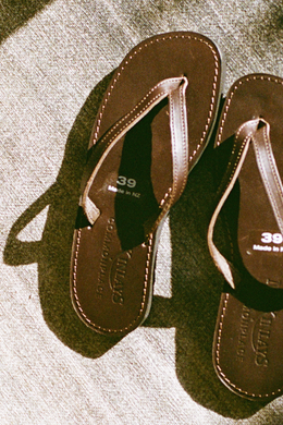 McKinlays X Commonplace - Boundary Sandal, Brown
