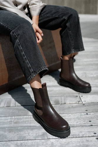 Chaos & Harmony - Kings Boot, Espresso
