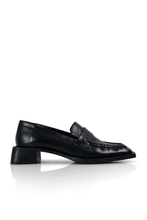 Commonplace – Chelsea Loafer, Black