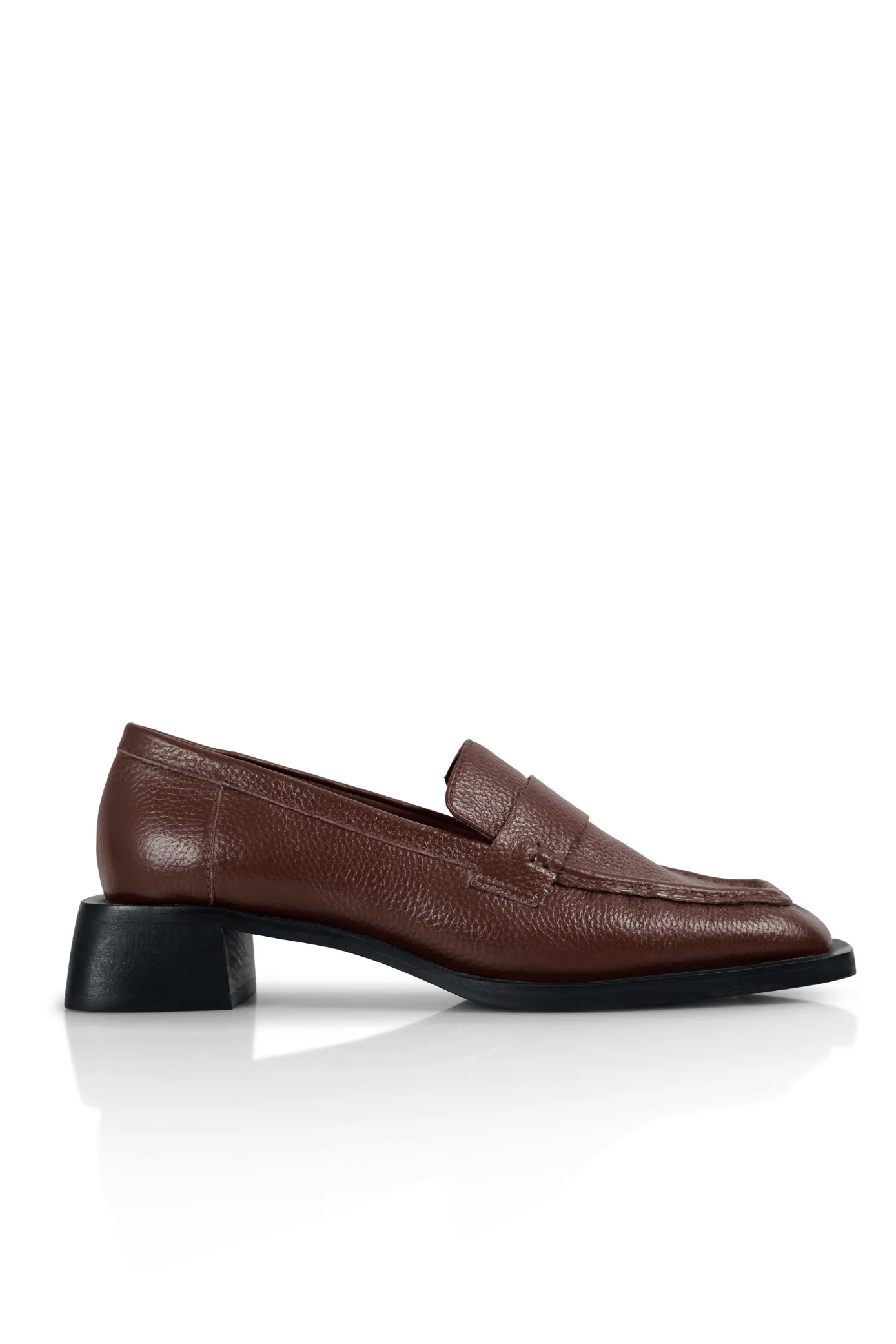 Commonplace – Chelsea Loafer, Brown