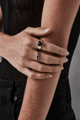 Stolen Girlfriends Club Jewellery - Halo Cluster Ring, Onyx / Silver