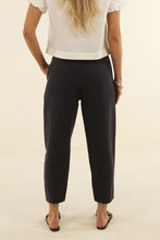 Humidity - Huxe Linen Pant, Black