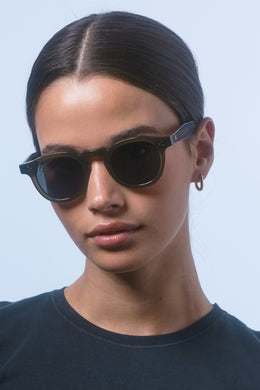 Isle Of Eden - Drew Sunglasses, Frosted Green