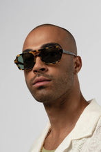 Isle Of Eden - Lola Sunglasses, Tortoise