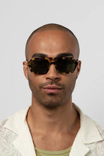 Isle Of Eden - Lola Sunglasses, Tortoise