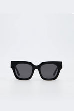 Isle Of Eden - Rae Sunglasses, Black