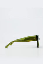 Isle Of Eden - Rae Sunglasses, Bottle Green