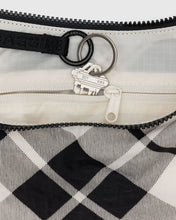 Baggu - Medium Nylon Crescent Bag, Mixed Plaid