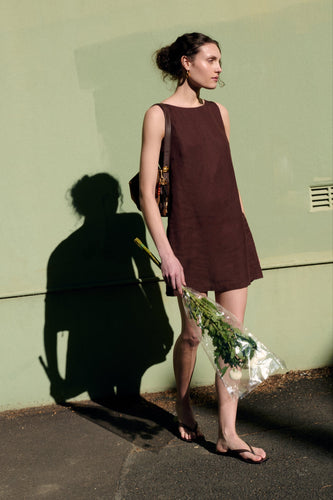 Staple The Label - Rhodes Mini Shift Dress, Chocolate