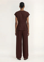 Staple The Label - Rhodes V Neck Top, Chocolate