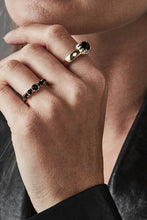 Stolen Girlfriends Club Jewellery - Baby Claw Ring, 18K Gold Plated/ Onyx