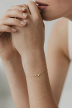 Sophie - Daisy Day Bracelet, Gold