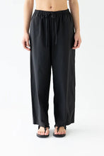Sophie - Effortless Pant, Black