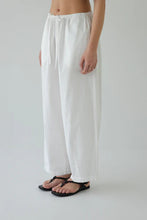 Sophie - Effortless Pant, Chalk