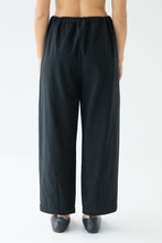 Sophie - Effortless Twill Pant, Black