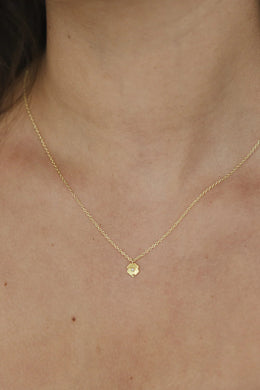 Sophie - Love Lily Necklace, Gold