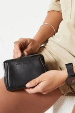 Status Anxiety - Volatile Purse, Black