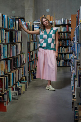 Thing Thing - Rosa Vest, Emerald Blush