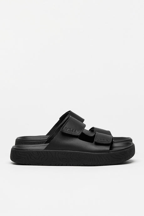 Veja - Etna O.T. Leather Sandal, Full Black