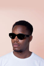 Isle Of Eden - Felina Sunglasses, Black