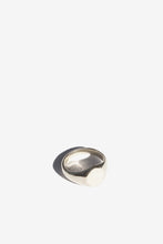 Flash Jewellery - Classic Signet Ring, Silver