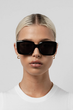 Isle of Eden - Pia Sunglasses, Black