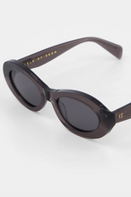 Isle of Eden - Frankie Sunglasses, Grey