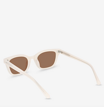 Status Anxiety - Transcendental Sunglasses, Nude