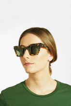 Isle Of Eden - Sienna Sunglasses, Tortoise