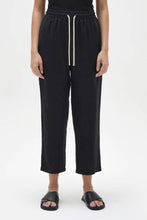 Assembly Label - Ami Linen Pant, Black