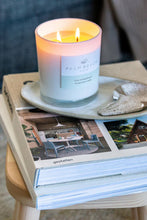 Palm Beach - Standard Candle, Clove & Sandalwood