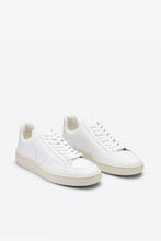 Veja - V12 Leather Sneaker, Extra White
