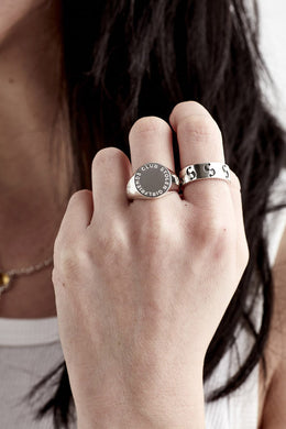 Stolen Girlfriends Club Jewellery - S Logo Imprint Band Narrow, Silver
