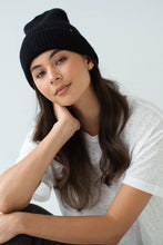 Sophie - So Cosy Beanie, Black