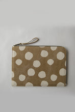 Sophie - 15" Tech Sleeve, Spots