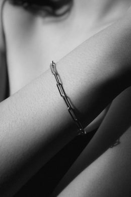 Meadowlark - Paperclip Heavy Bracelet, Gold Plated