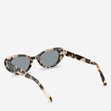 Status Anxiety - Wonderment Sunglasses, White Tort